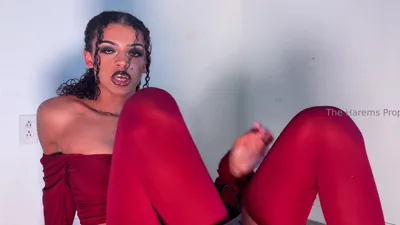 Natasha X Carter is a natural onlyfans model - watch her get her ass stretched and her pussy worshiped in this HD video!