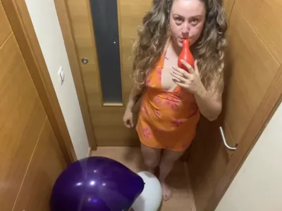 Bee Looner's Onlyfans Video Part 3: The ultimate BDSM solo video