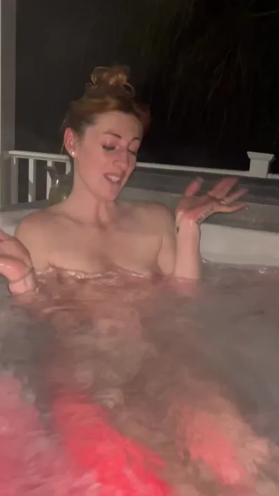 Cay Wild's exclusive video: Onlyfans can't stop watching her natural beauty and hot moves