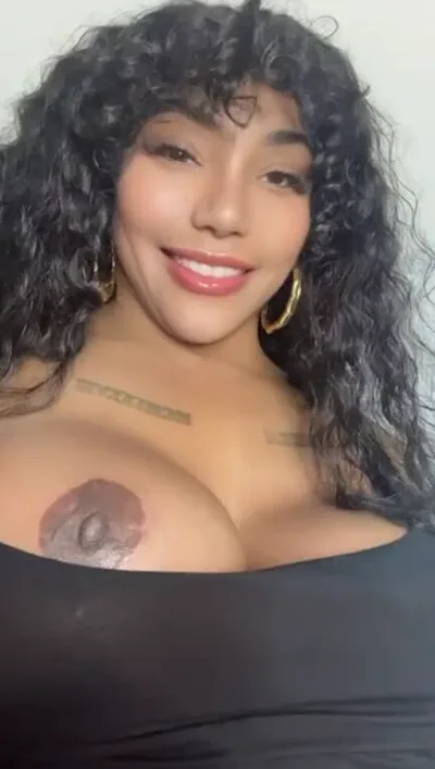 Dani Dimes dominates & dominates herself with real fetish & kinky moves in Onlyfans Exclusive Video