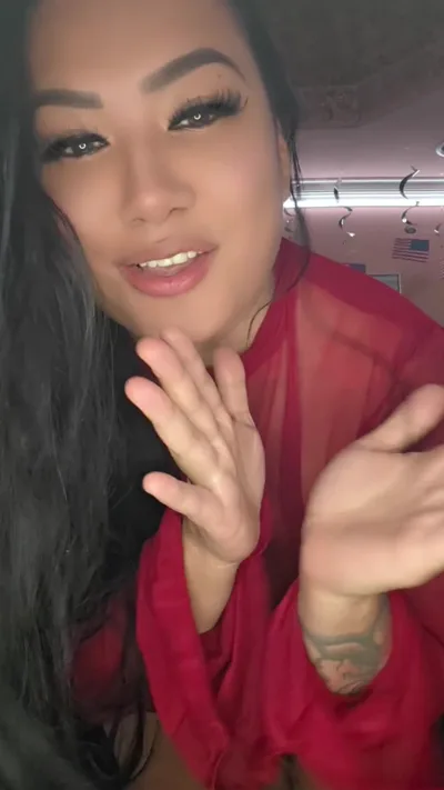 Check out Lucky Lee Aka Luckylee's hot homemade video before the night ends! Onlyfans Exclusive!