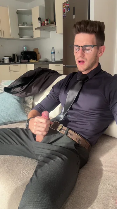 PoppynZach's solo jerk off in a suit and tie will make you cum hard
