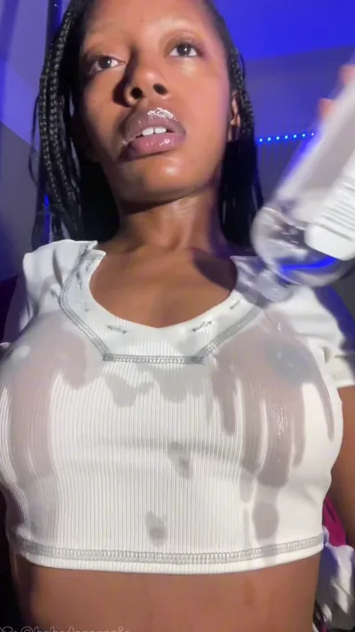 Kekedascorpio's Short Story: Real girl with natural tits & a hot body gets kinky with Tiddy Tuesday in Onlyfans