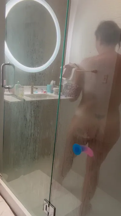 Curvymama15's steamy shower video - Part 1: Taking a shower to get ready for dinner