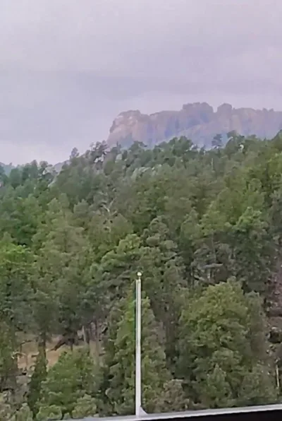 Kaylee69 gets naughty in a kinky outdoor adventure with Fit Change & Mount Rushmore
