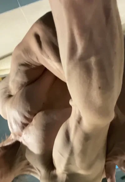 Exclusive Aka Savova77 video: Real fetish domination & fetish play with her feet in latex